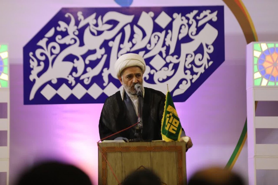 حجت‌الاسلام والمسلمین میرزامحمدی: مداحان جوان مراقب بت‌پرستی مدرن باشند