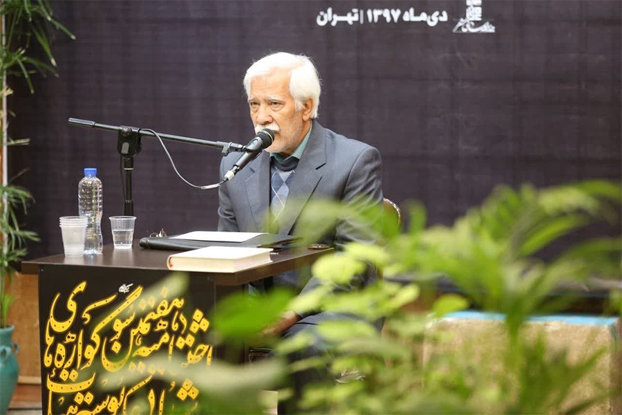 هنرمندان به آداب طراحی پوسترهای مذهبی توجه کنند