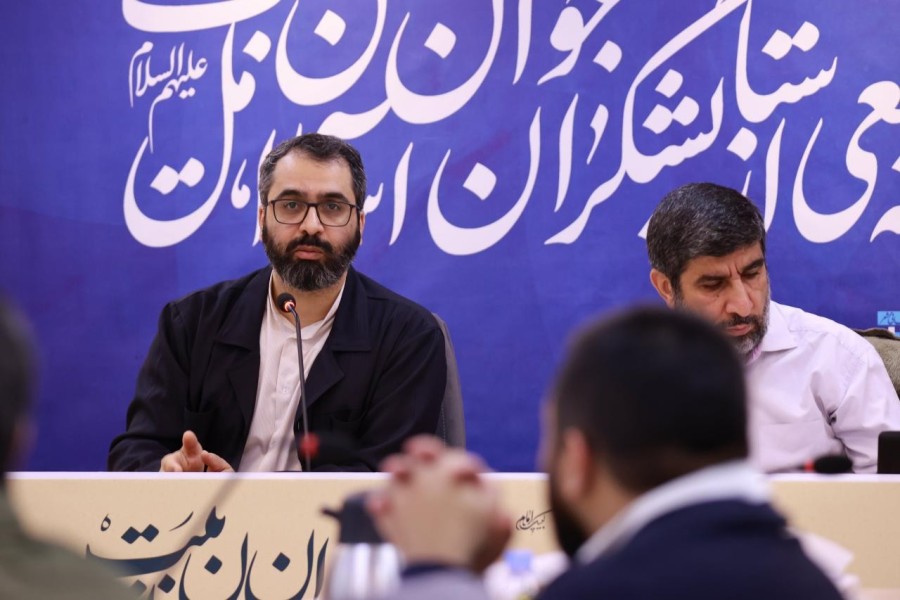 گزارش اول - هشتمین نشست صمیمانه جمعی از ستایشگران جوان اهل‌بیت(ع)