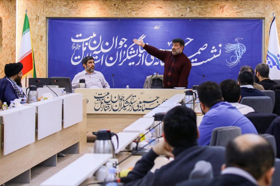 گزارش دوم - هشتمین نشست صمیمانه جمعی از ستایشگران جوان اهل‌بیت(ع)