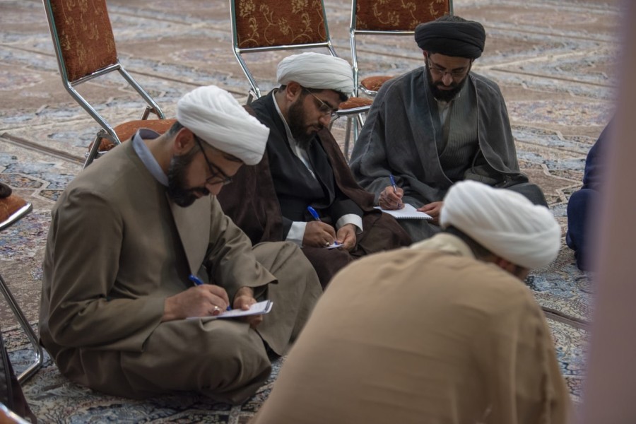 پنجمین نشست‌ صمیمانه جمعی از منبری‌های جوان هیأت‌های‌کشور