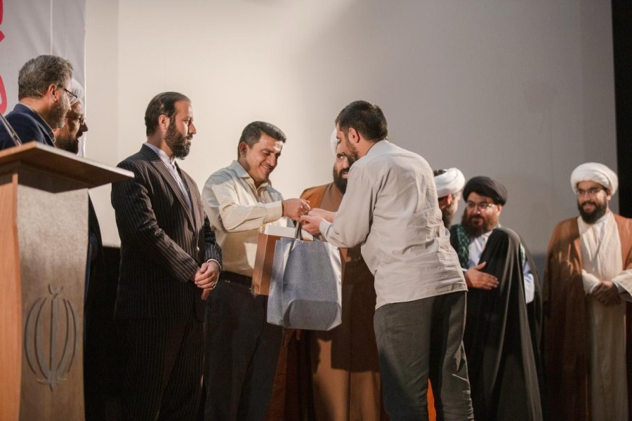 گزارش دوم | آیین اختتامیه پویش‌ملی‌کتاب‌خوانی مثبت سه