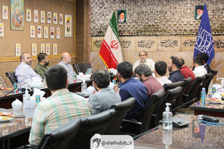 گزارش تصویری دوم - نهمین نشست صمیمانه جمعی از ستایشگران جوان اهل‌بیت(ع)