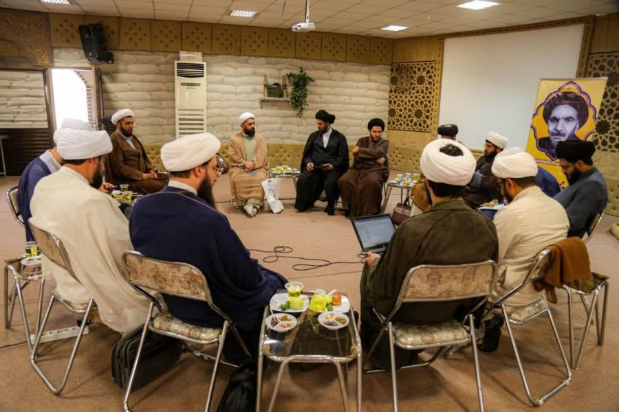 باحضور جمعی از روحانیون سراسر کشور؛ کمیسیون‌های تخصصی ایده پردازی تشکیل شد.