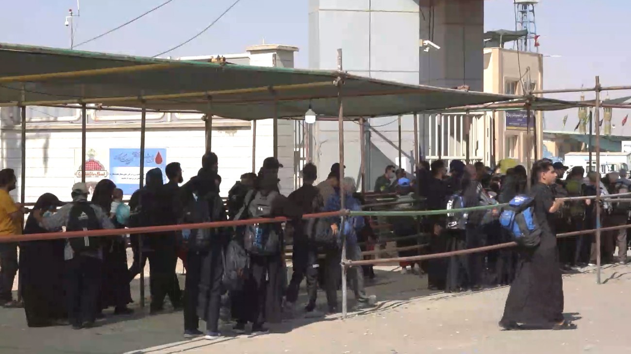 کلیپ گزارشی | فعالیت‌ ستاد مردمی اربعین در پایانه مرزی چذابه