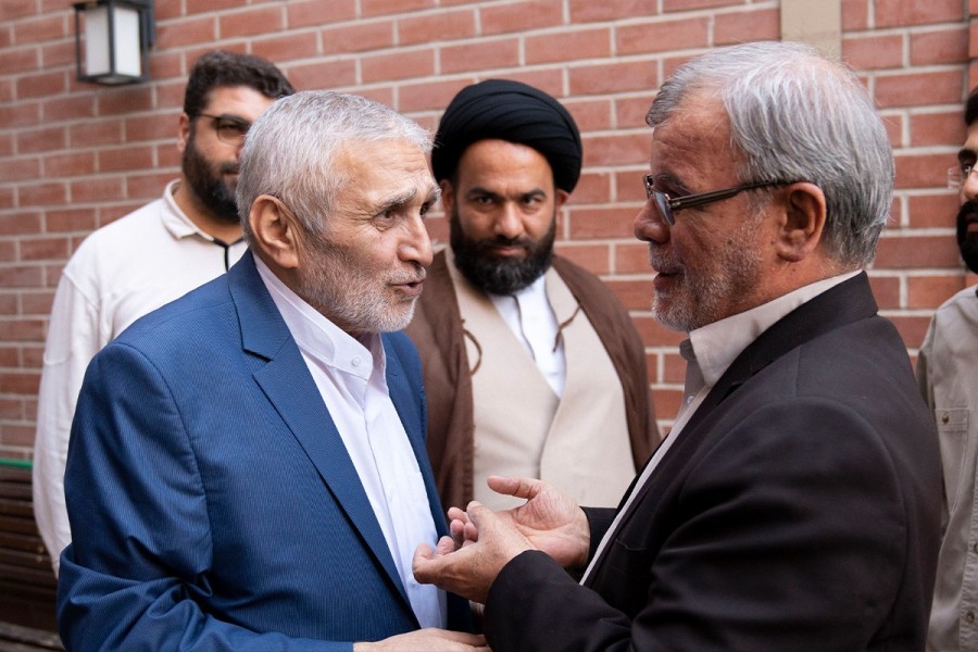 گزارش تصویری دوم | دهمین نشست صمیمانه جمعی از ستایشگران جوان اهل‌بیت (ع)