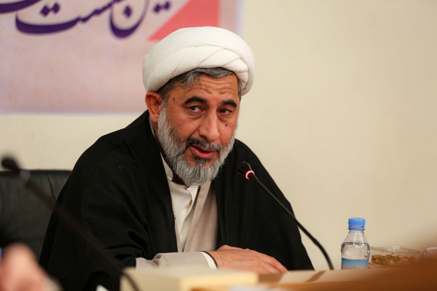 حجت الاسلام نظافت: باید شفاف‌سازی کنیم و نگذاریم حق و باطل مخلوط شود