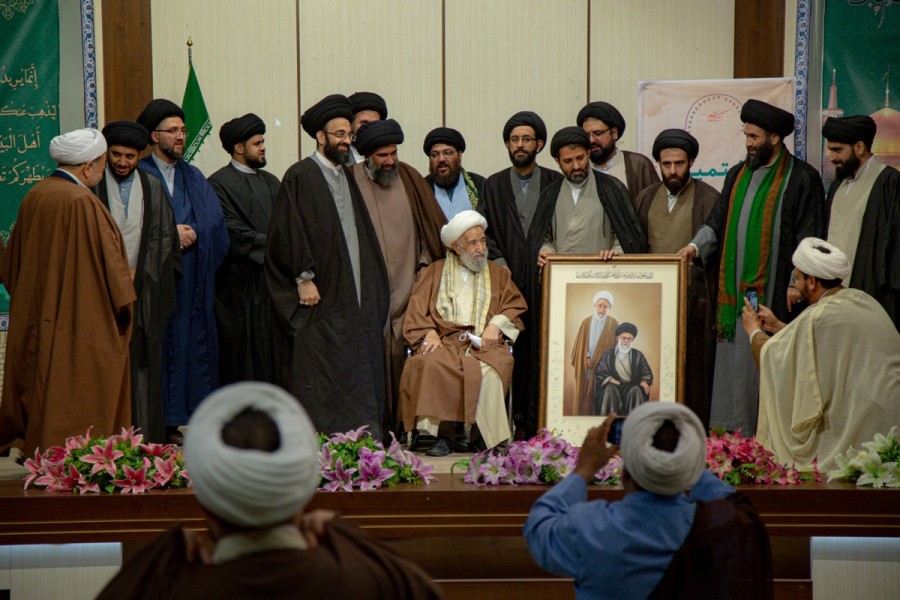 گزارش تصویری اول | هفتمین نشست صمیمانه جمعی‌از منبری‌های‌ جوان هیأت‌های کشور