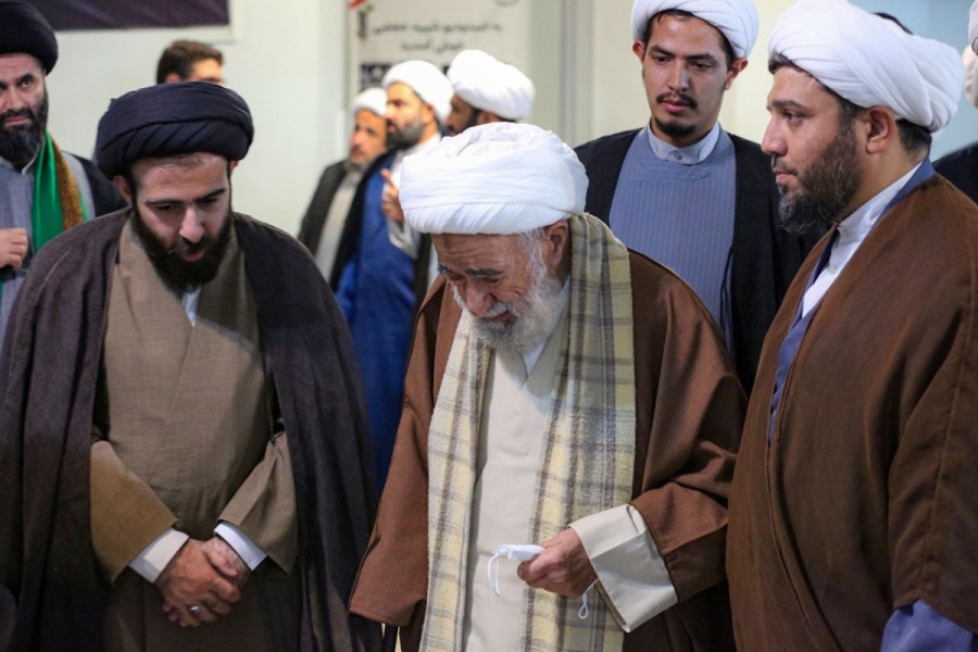 گزارش تصویری اول | هفتمین نشست صمیمانه جمعی‌از منبری‌های‌ جوان هیأت‌های کشور