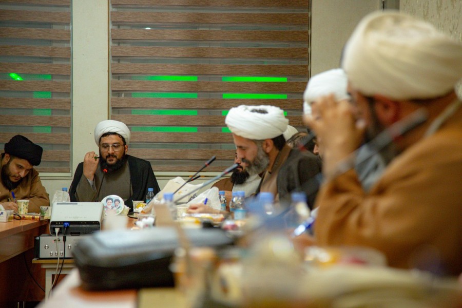 گزارش تصویری دوم | هفتمین نشست صمیمانه جمعی‌از منبری‌های‌ جوان هیأت‌های کشور