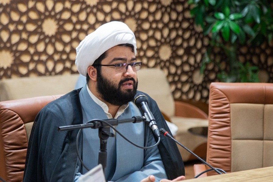 سومین نشست صمیمانه جمعی از ستایشگران جوان اهل‌بیت(ع) استان سمنان