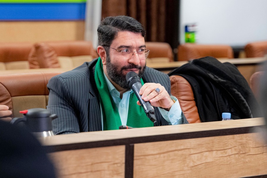 گزارش اول | یازدهمین نشست صمیمانه جمعی از ستایشگران جوان اهل‌بیت(ع)