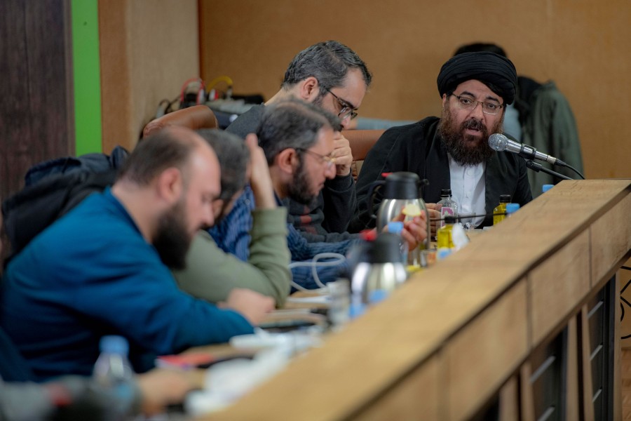 گزارش اول | یازدهمین نشست صمیمانه جمعی از ستایشگران جوان اهل‌بیت(ع)