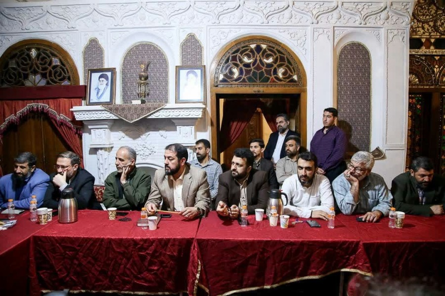 چهارمین نشست‌صمیمانه جمعی‌ازستایش‌گران‌جوان آستان‌اهل‌بیت(ع) استان قزوین 