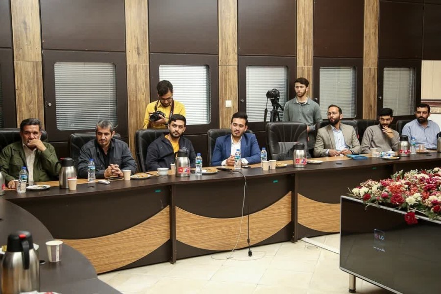 پنجمین نشست صمیمانه جمعی از ستایشگران جوان استان قزوین 