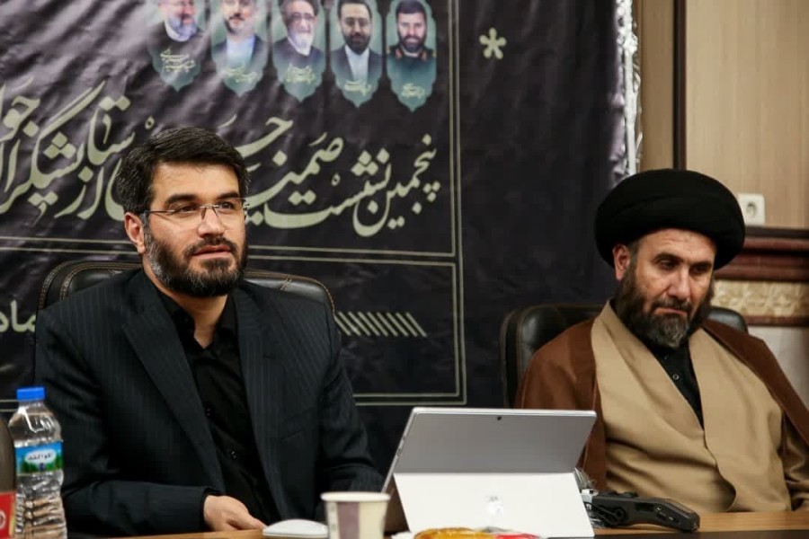 پنجمین نشست صمیمانه جمعی از ستایشگران جوان استان قزوین 