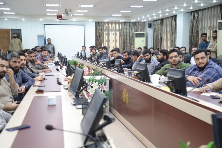 پنجمین نشست جمعی‌از ستایشگران جوان اهل‌بیت(ع) استان خوزستان