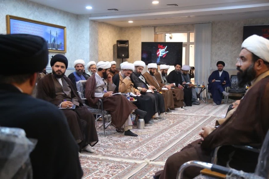 چهاردهمین نشست جمعی‌از منبری‌های هیأت‌های کشور