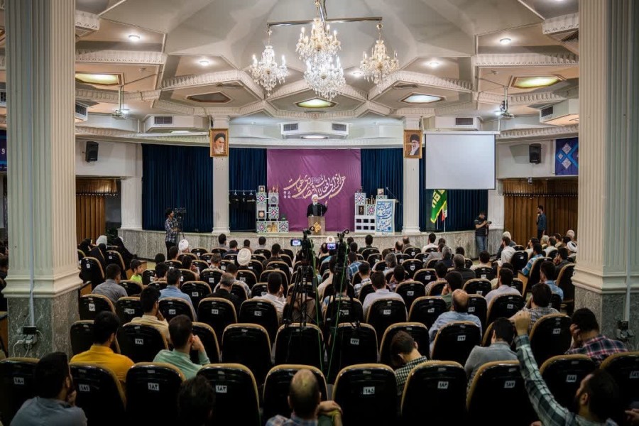 نخستین رویدادملی هم‌افزایی فعالان اقتصادی هیأت ایجاد ارتباط بین فعالان اقتصادی هیأتی