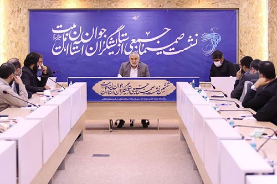 حاج‌ قاسم‌ ساختن کار مداحان است / ما با قدرت نوکری می‌توانیم انقلابی در دنیا به پا کنیم