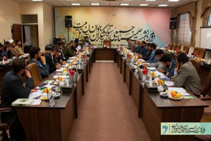 دومین نشست صمیمانه جمعی از ستایش‌گران جوان آستان اهل‌بیت (ع) الی‌الحبیب۲