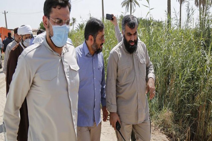 بازدید جمعی از ستایشگران مذهبی کشور از روستاهای محروم خوزستان