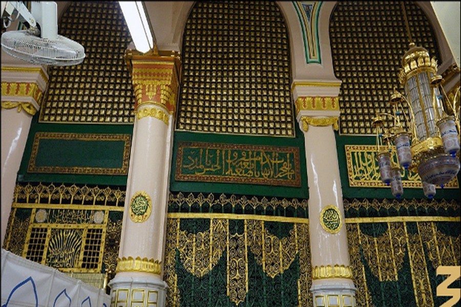 مكان اعتكاف پيامبردر مسجدالنبي كجا بوده است