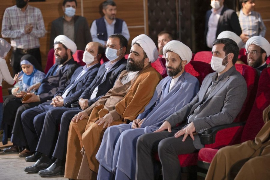 گزارش دوم | آیین اختتامیه پویش‌ملی‌کتاب‌خوانی مثبت سه