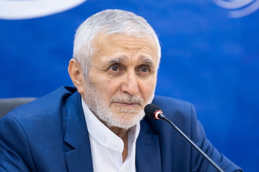 استاد ارضی: مداح باید به‌جا و با صلابت م...