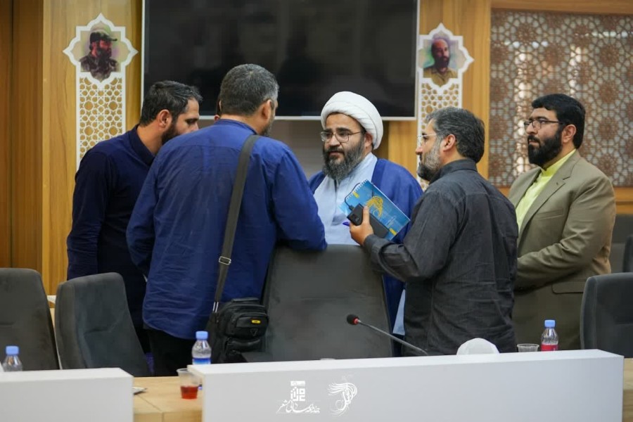 پانزدهمین نشست جمعی‌ از ستایشگران جوان آستان اهل‌بیت(ع)