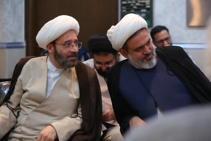 چهاردهمین نشست جمعی‌از منبری‌های هیأت‌های کشور